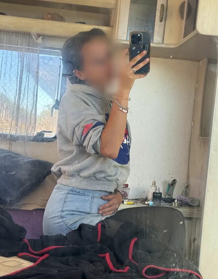 Chiara, 24