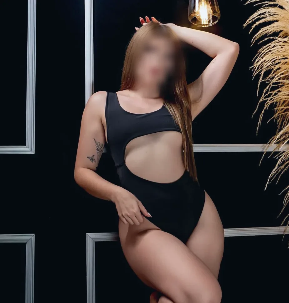 Diana, 26