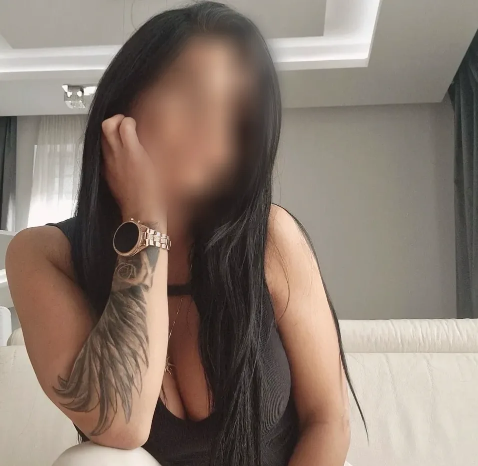 Fabienne, 38