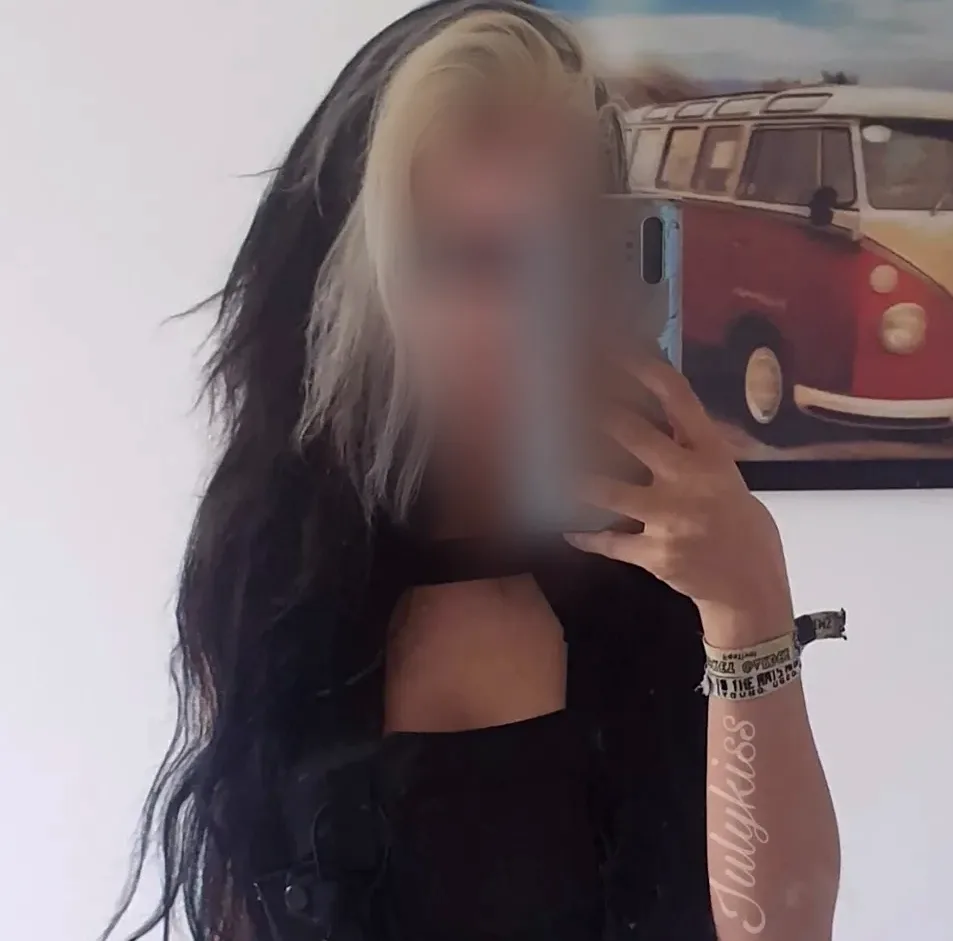 Katharina, 26