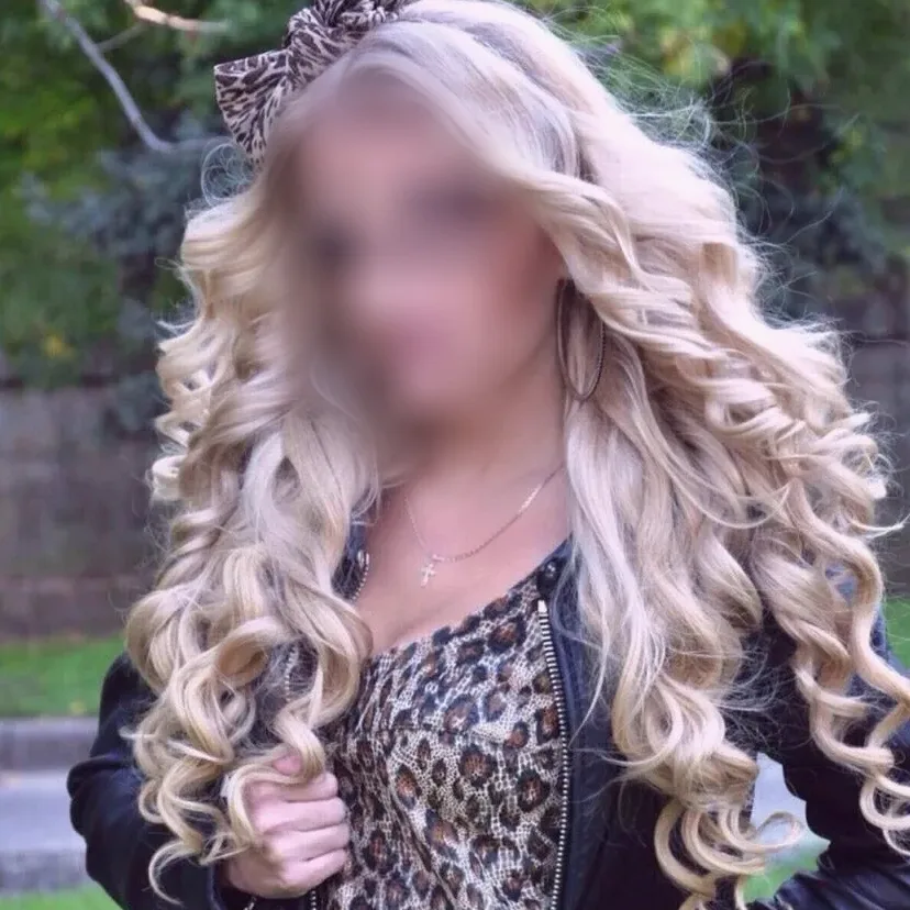 Maike, 30